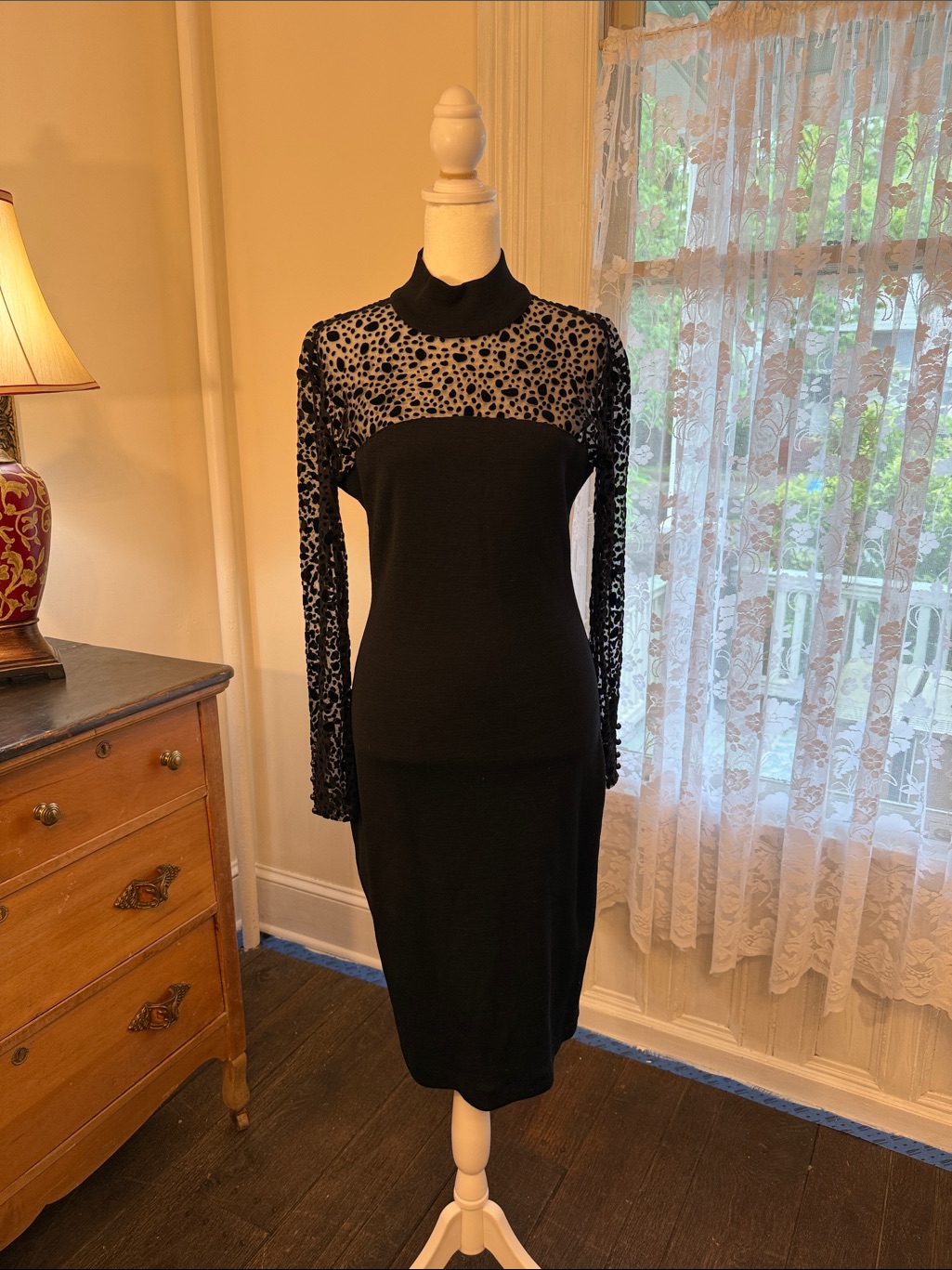 Vintage Andrea Jovine 100% Wool Designer Dress Small.